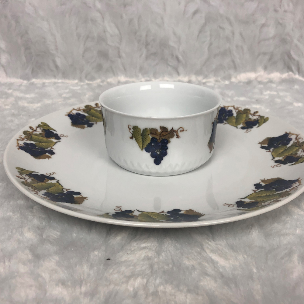 House of Prill Procelain Dinner Plate & Custard